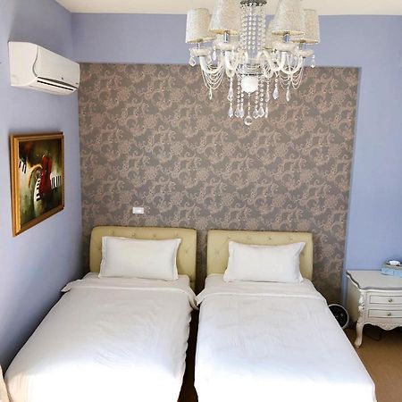卡布-花藝小民宿 Taitung Floral B&B Exteriör bild