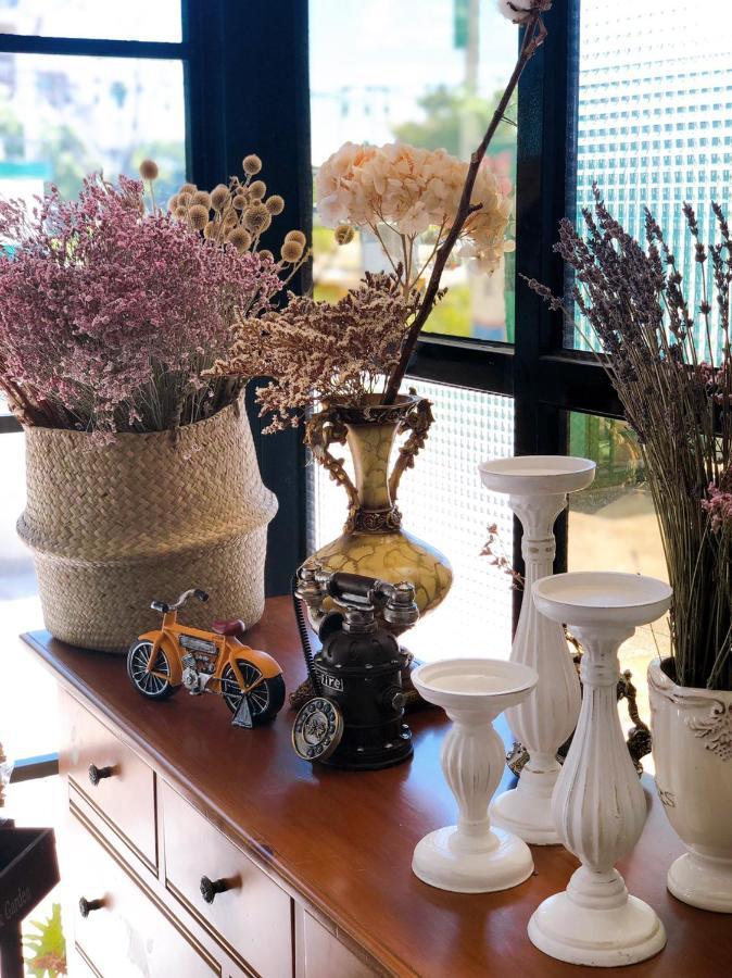 卡布-花藝小民宿 Taitung Floral B&B Exteriör bild