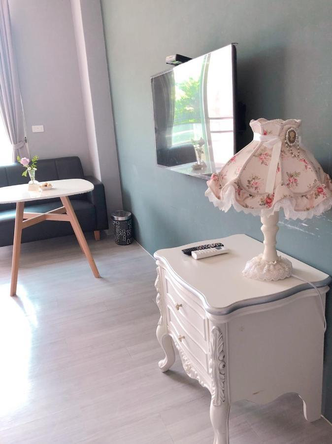 卡布-花藝小民宿 Taitung Floral B&B Exteriör bild