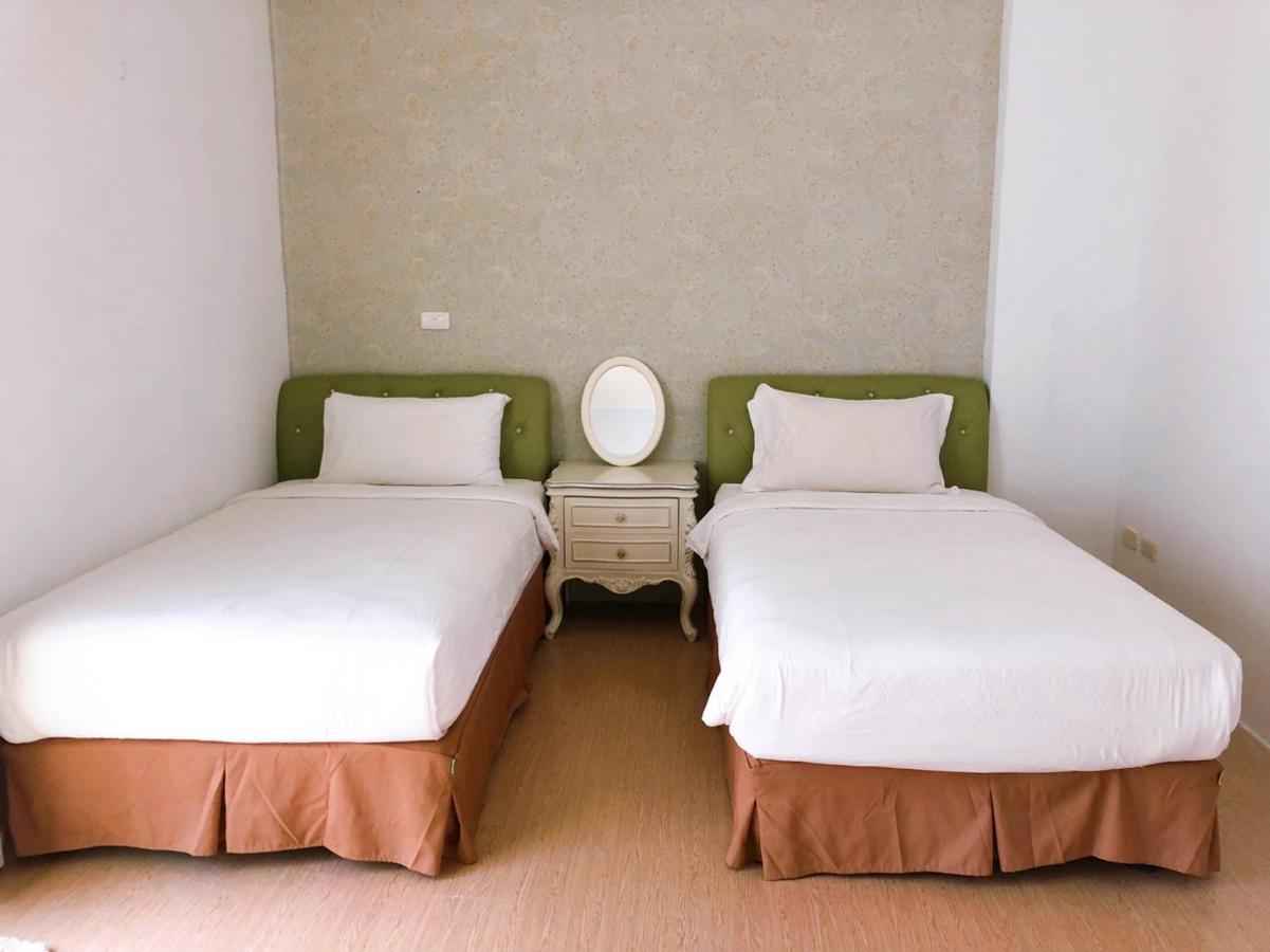 卡布-花藝小民宿 Taitung Floral B&B Exteriör bild