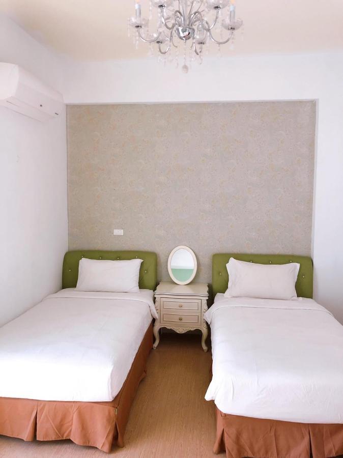 卡布-花藝小民宿 Taitung Floral B&B Exteriör bild