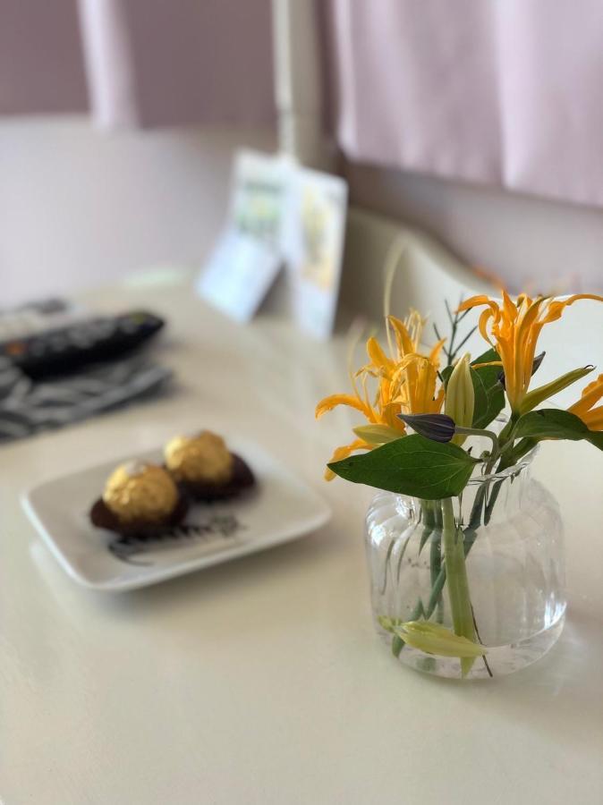 卡布-花藝小民宿 Taitung Floral B&B Exteriör bild